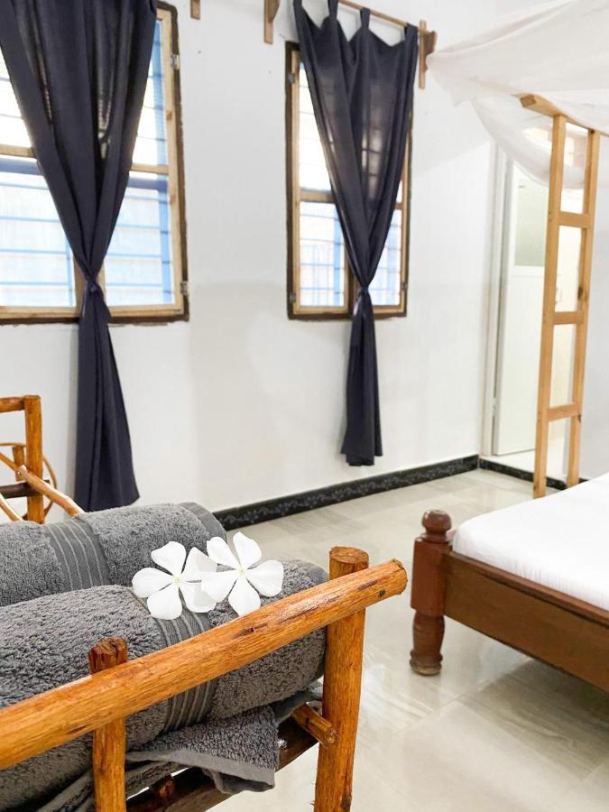 Lighthouse Guesthouse Nungwi Exterior photo